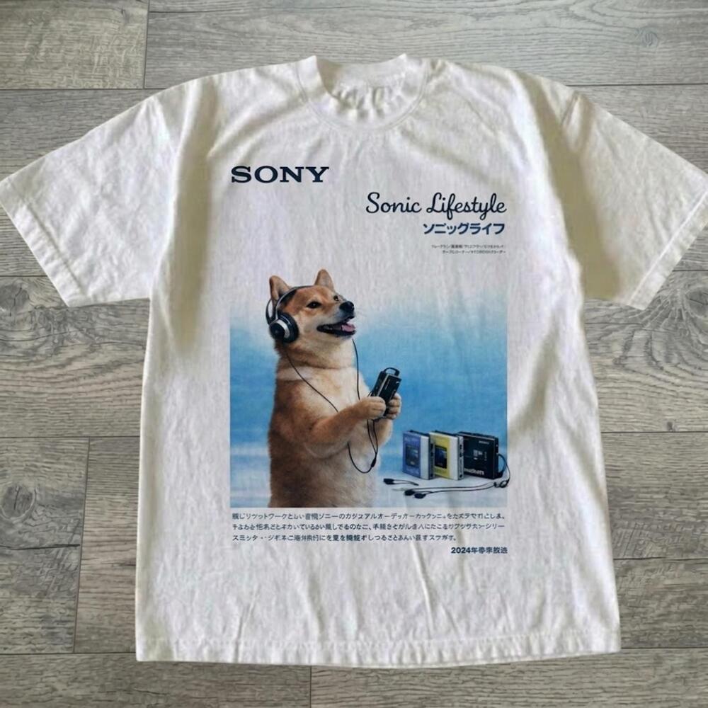 Sony Walkman Shiba Inu Dog Graphic Vintage Retro White T-Shirt